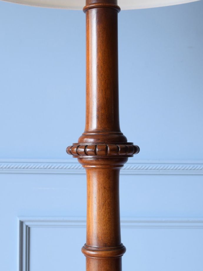 フロアランプの装飾