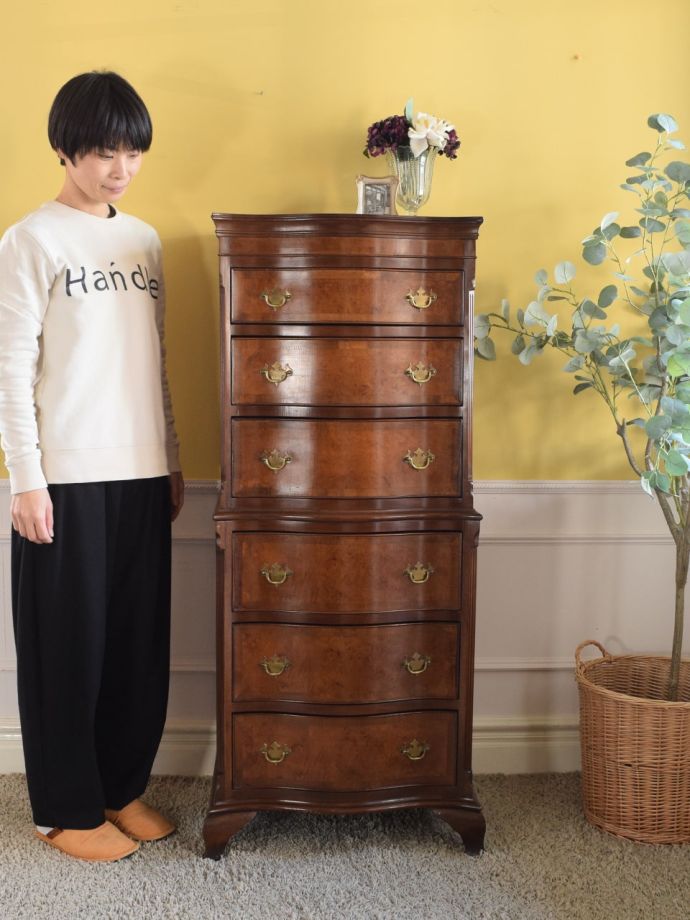 英国アンティークのチェスト、トールボーイ