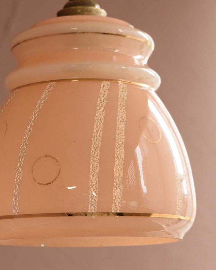 ペンダントライト　照明・ライティング　明かりがこぼれるアンティークガラスシェード(コード・シャンデリア電球・ギャラリーなし)。。(k-3295-z)