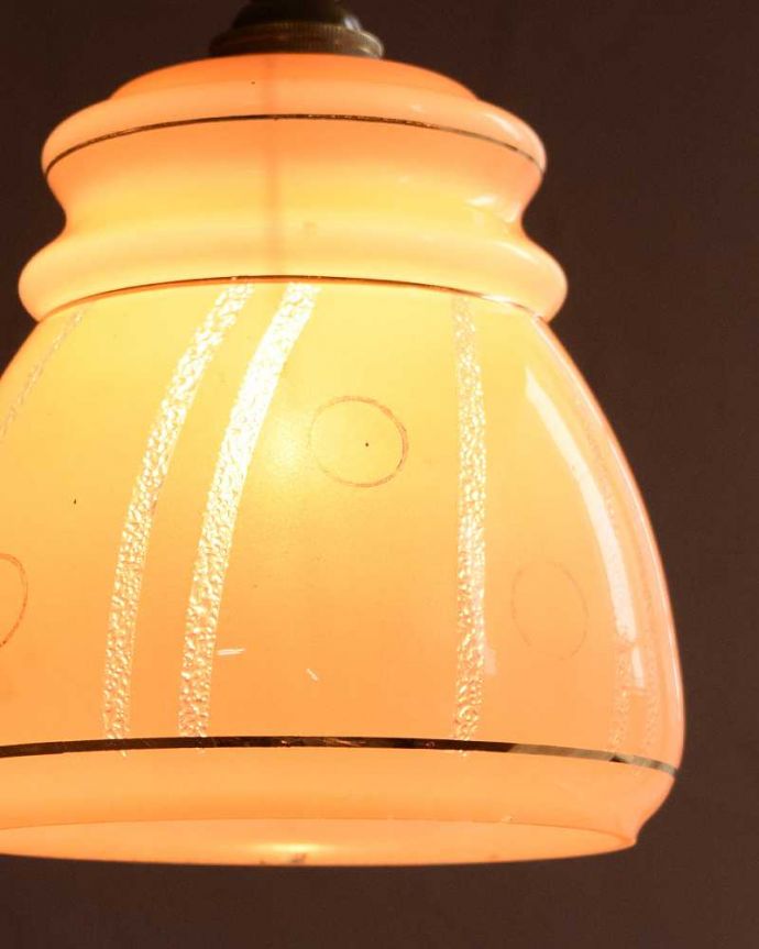 ペンダントライト　照明・ライティング　明かりがこぼれるアンティークガラスシェード(コード・シャンデリア電球・ギャラリーなし)。。(k-3295-z)