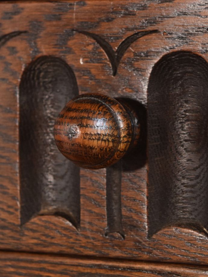 アンティーク家具の取っ手