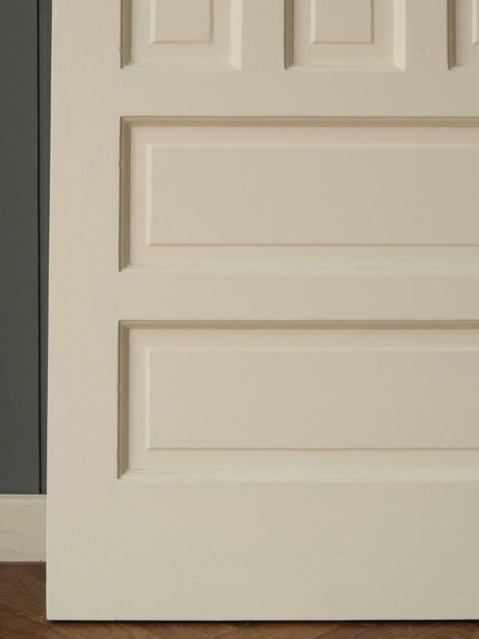 アンティークのドア