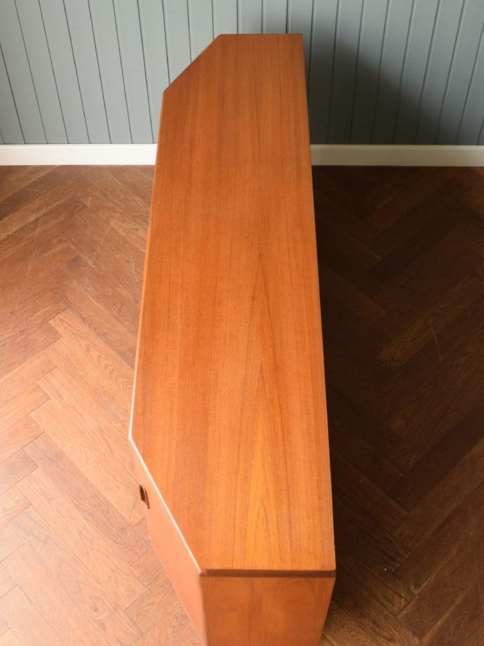 G-planのビンテージ家具の天板