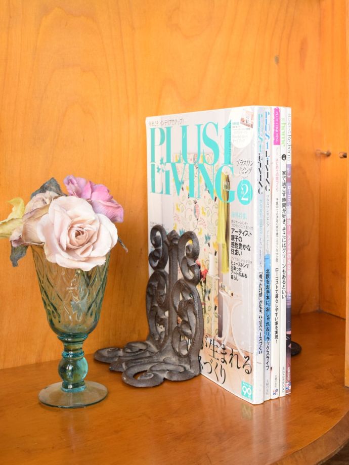 収納たっぷりのキャビネット