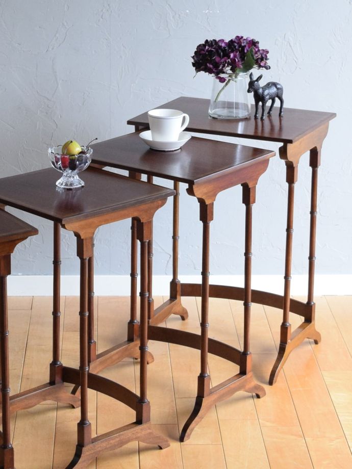 おしゃれなネストテーブル