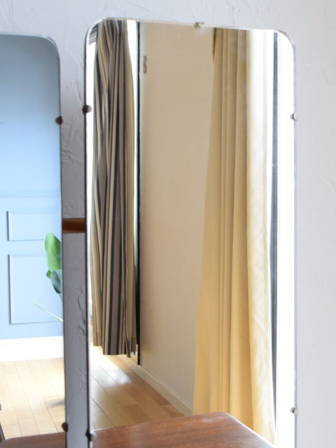 オリジナルのミラーです