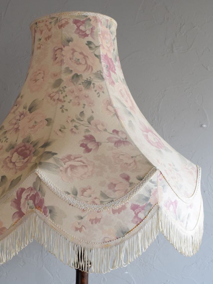 フロアランプのオリジナルシェード