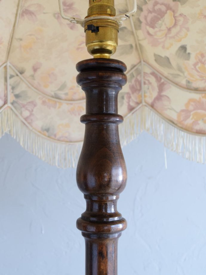 フロアランプの装飾