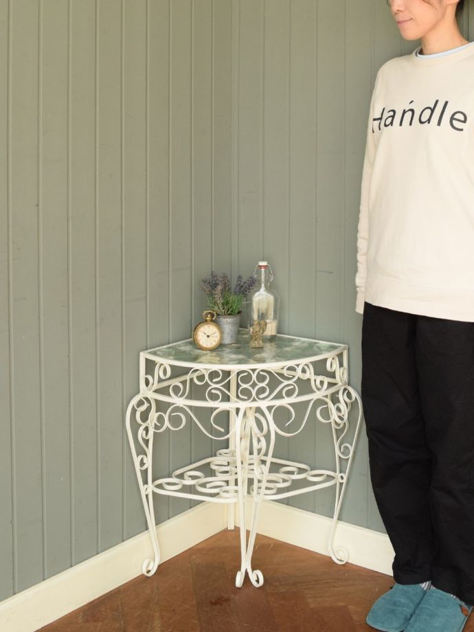 フランスアンティークのコンソールテーブル