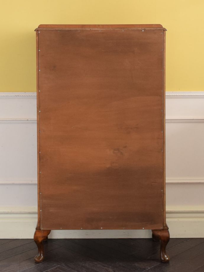 【匿名配送】イギリスアンティーク★サイドボード★ウォールナット★キャビネット 89495の通販 ホビー・楽器・アート 【本物】 アンティーク 家具 ブック