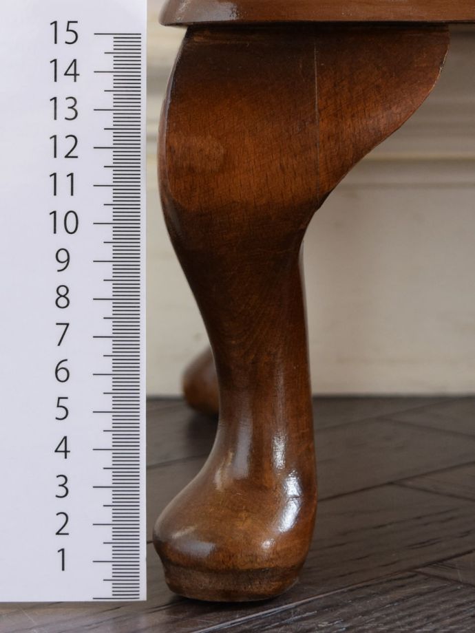 アンティーク家具の脚