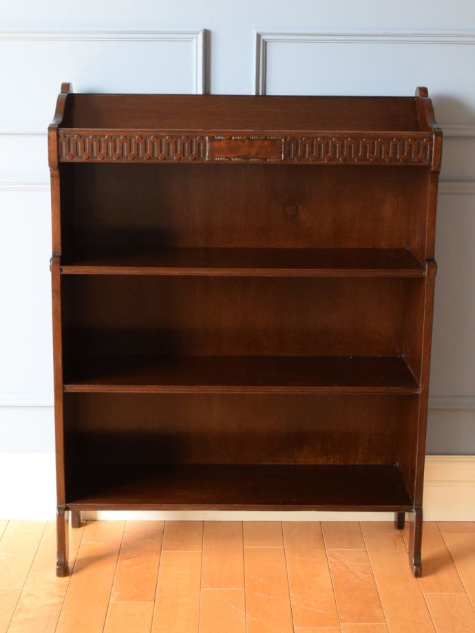 オープンシェルフの棚板