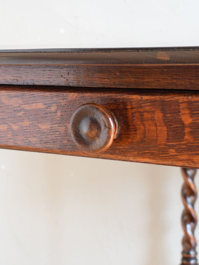 アンティークワゴンの取っ手