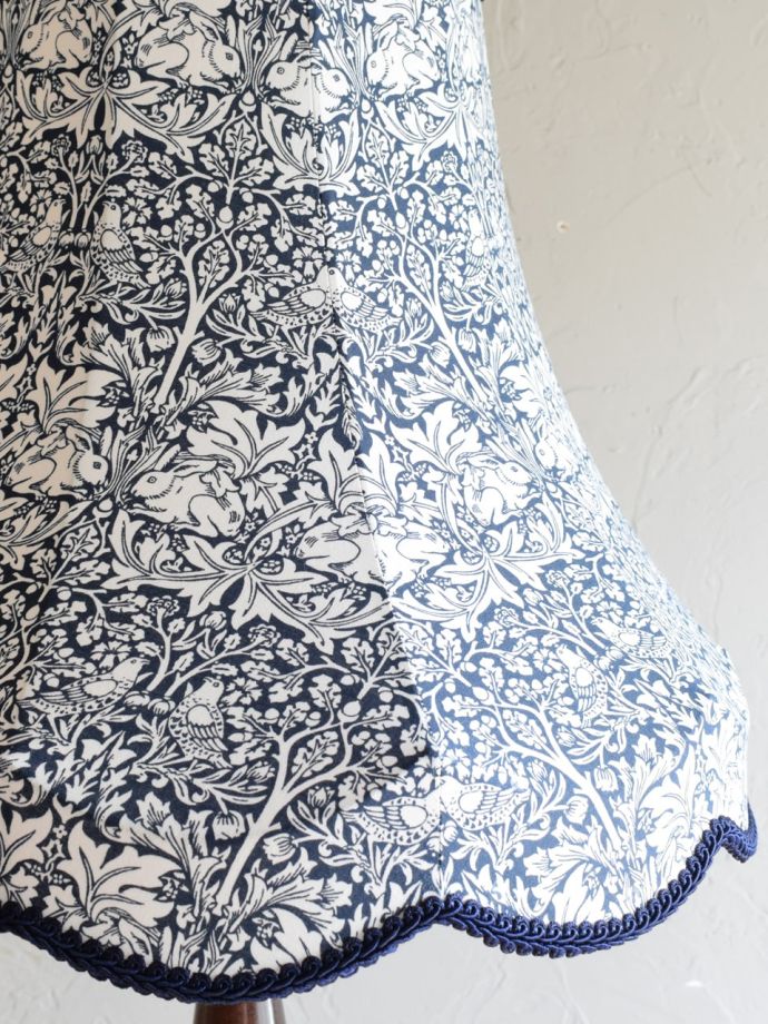 フロアランプのシェード