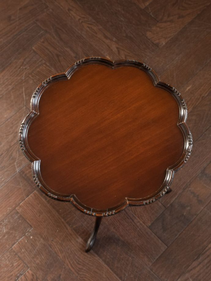 アンティークのテーブルの天板