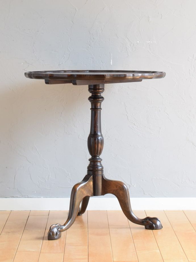 オケージョナルテーブルの側面