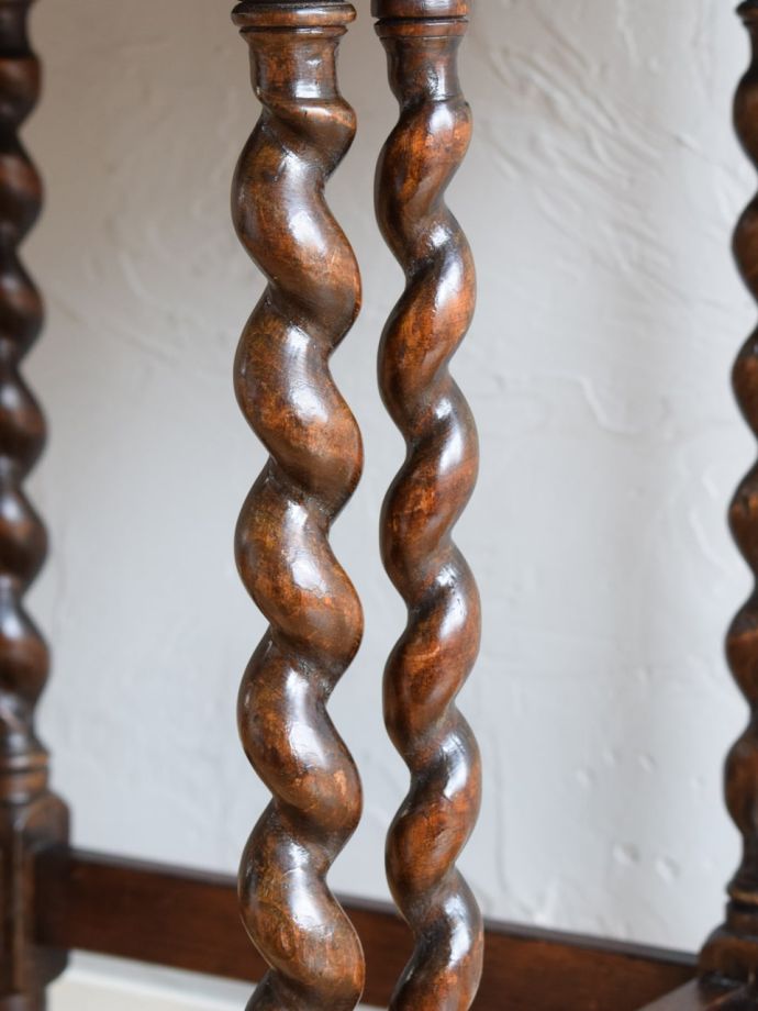 サイドテーブルの装飾