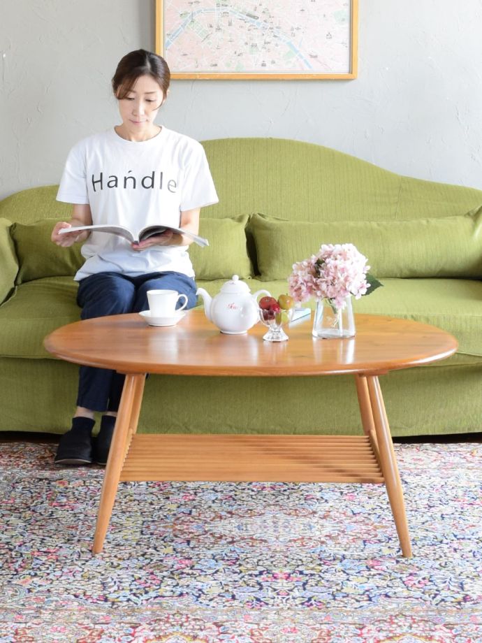 アーコールのコーヒーテーブル