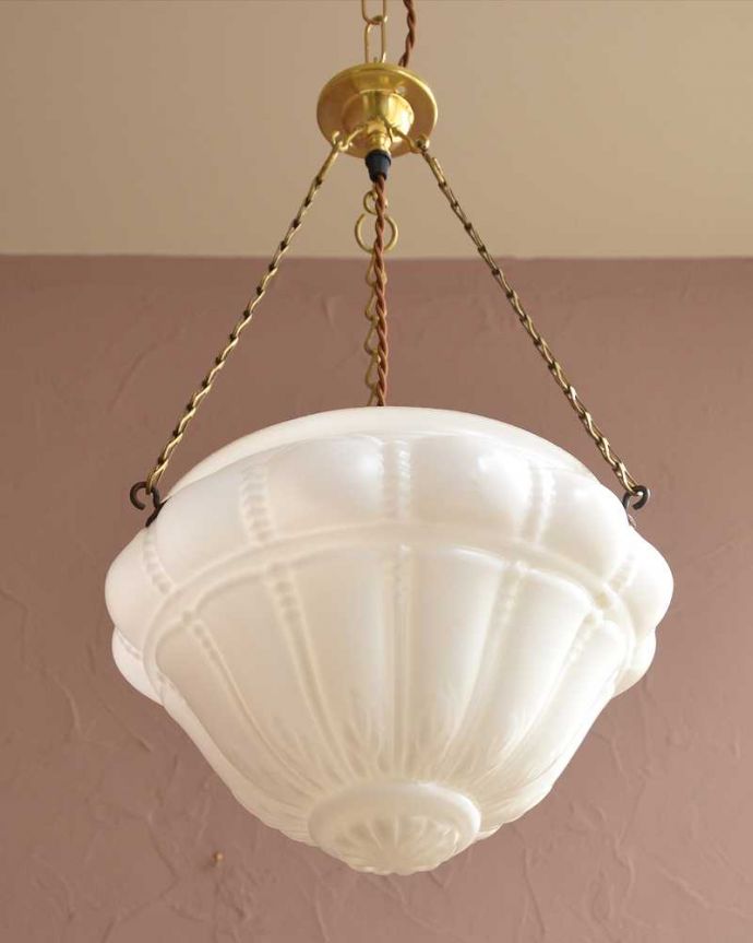 シャンデリア　照明・ライティング　ガラスの模様が美しいアンティークのハンギングボウルブラケット(Ｅ26球付き) 。。(k-3563-z)