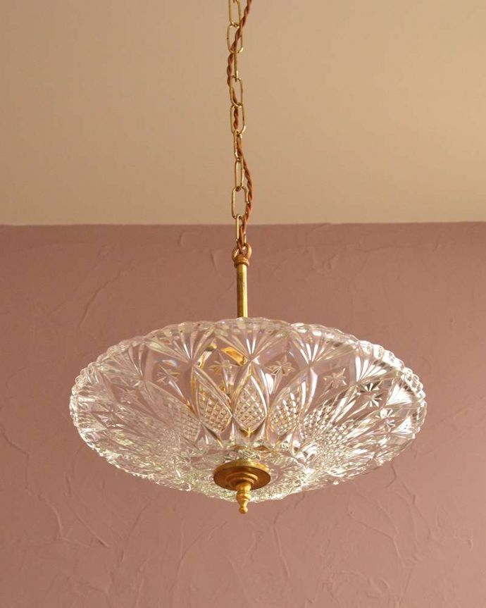 シャンデリア　照明・ライティング　ガラスの器がキラキラ輝くアンティークのハンギングボウル(E17丸球2灯付き) 。。(k-3762-z)