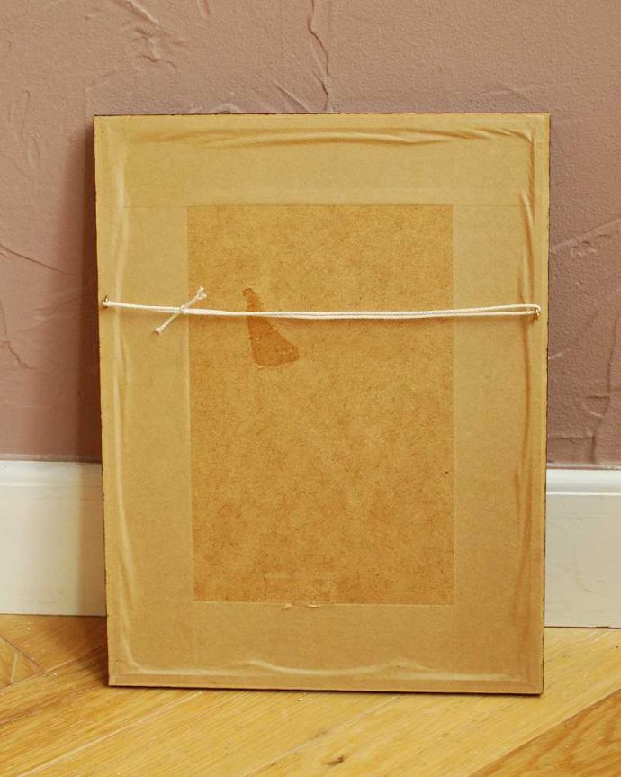 アンティーク その他の雑貨　アンティーク雑貨　壁から始めるオシャレなインテリア、イギリスアンティークのアートフレーム（b） 。後ろから見ると･･･こんな感じで壁に引っ掛けられるようになっています。(k-3784-z-b)