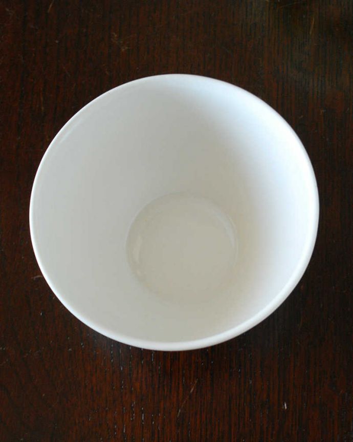 アンティーク 陶磁器の雑貨　アンティーク雑貨　フルーツがたっぷりデザインされたロイヤルドルトンのアンティークシュガーボウル(miramont)。上からのぞいてみると･･･アンティークのため、多少の欠け・傷がある場合がありますが、使用上問題がないものだけを選んできたので、ご了承下さい。(k-3831-z)