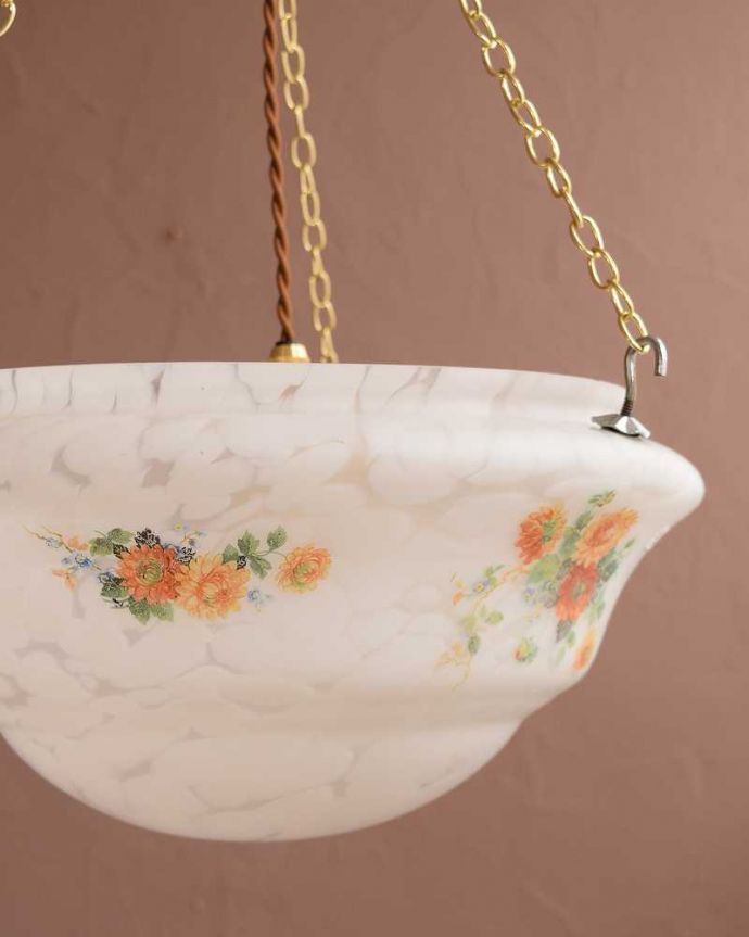 シャンデリア　照明・ライティング　ガラスの模様が浮かびあがるアンティークハンギングボウル（E26球付）。。(k-3927-z)