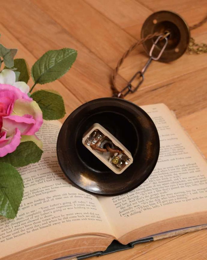 引っ掛けタイプの照明器具