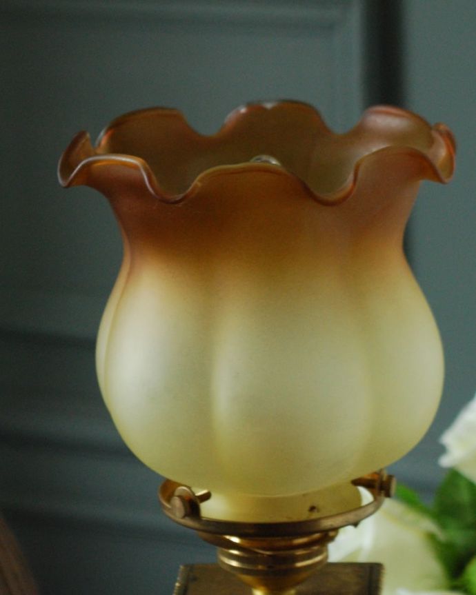 スタンドライト　照明・ライティング　アンティーク テーブルランプ　(k-4183-z)