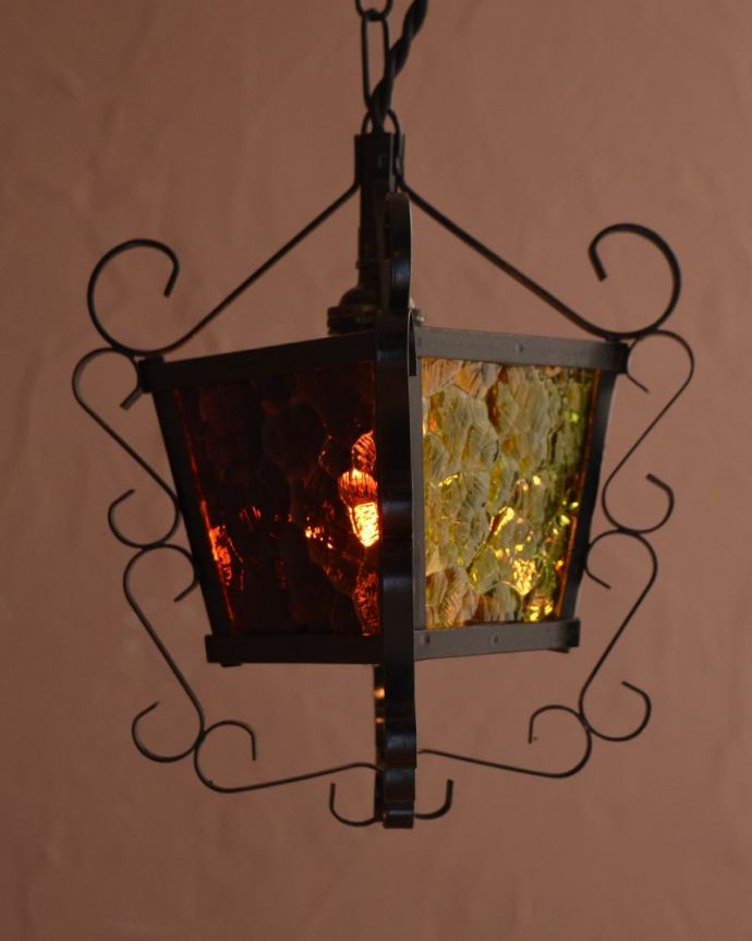 アンティークのランタンシャンデリア