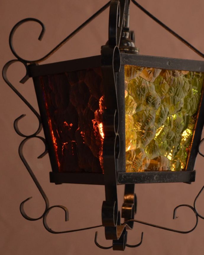 おしゃれなアンティークの照明器具