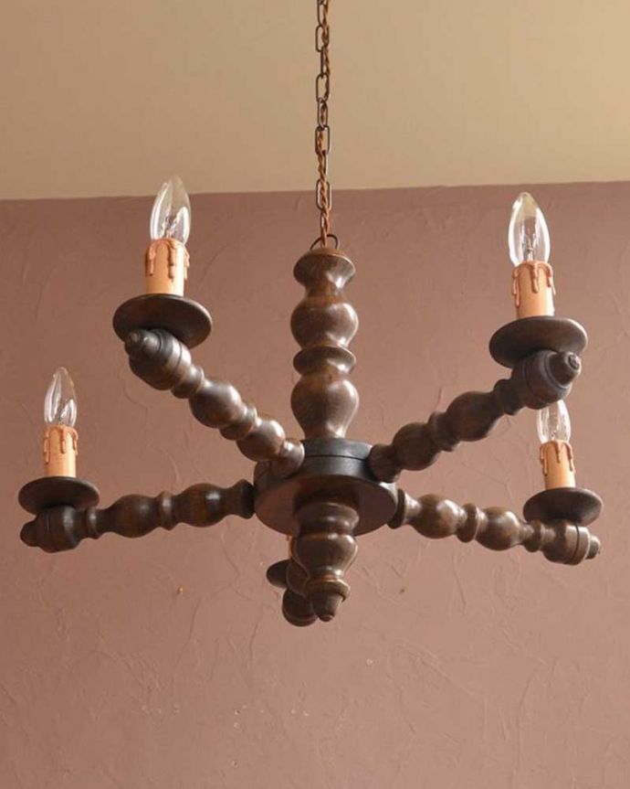 アンティークの木製シャンデリア、フランスの照明（5灯）（E17