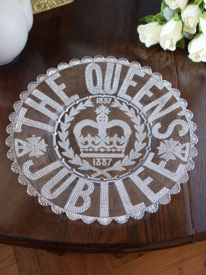 アンティークのガラス雑貨