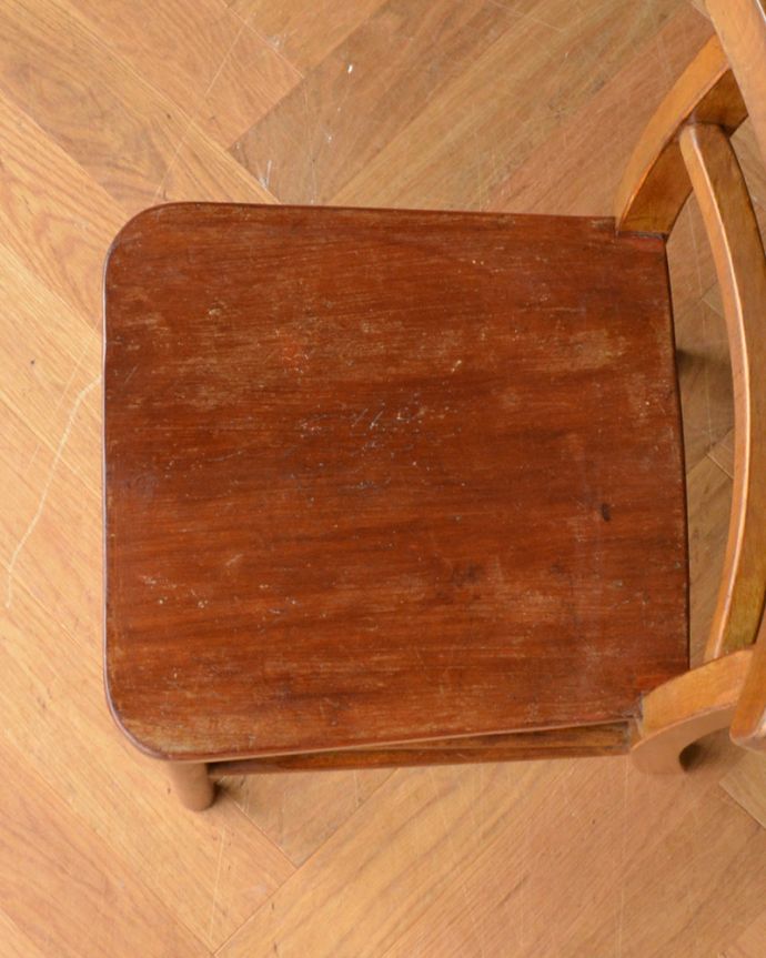 アンティークの椅子の座面