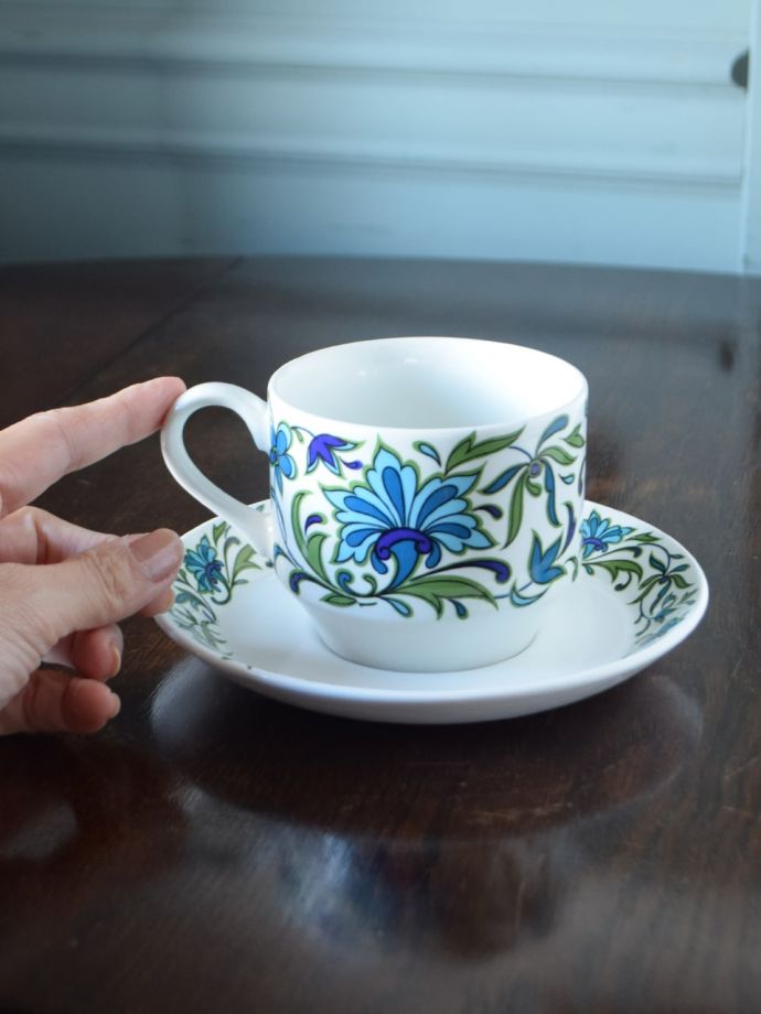 イギリスのカップ＆ソーサー
