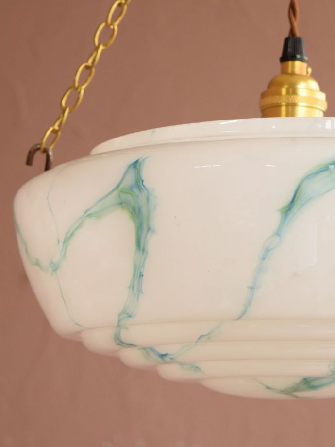 アンティークガラスのシェード