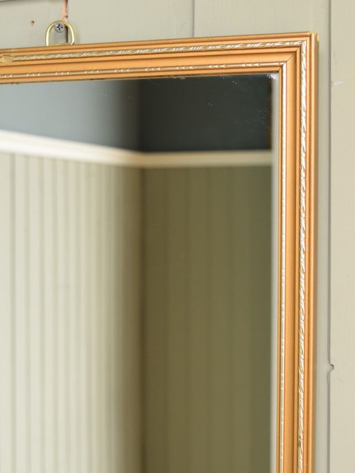 アンティークのおしゃれなミラー