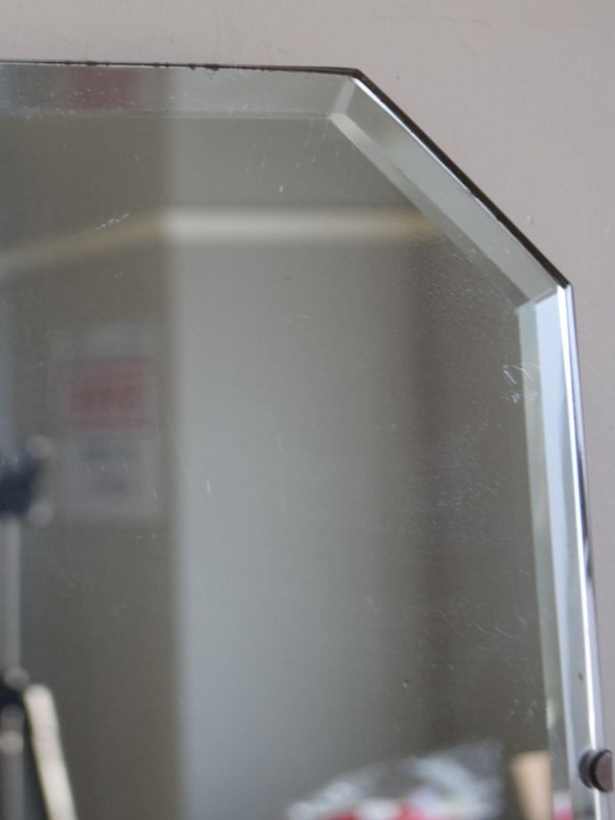 英国アンティークの美しい鏡