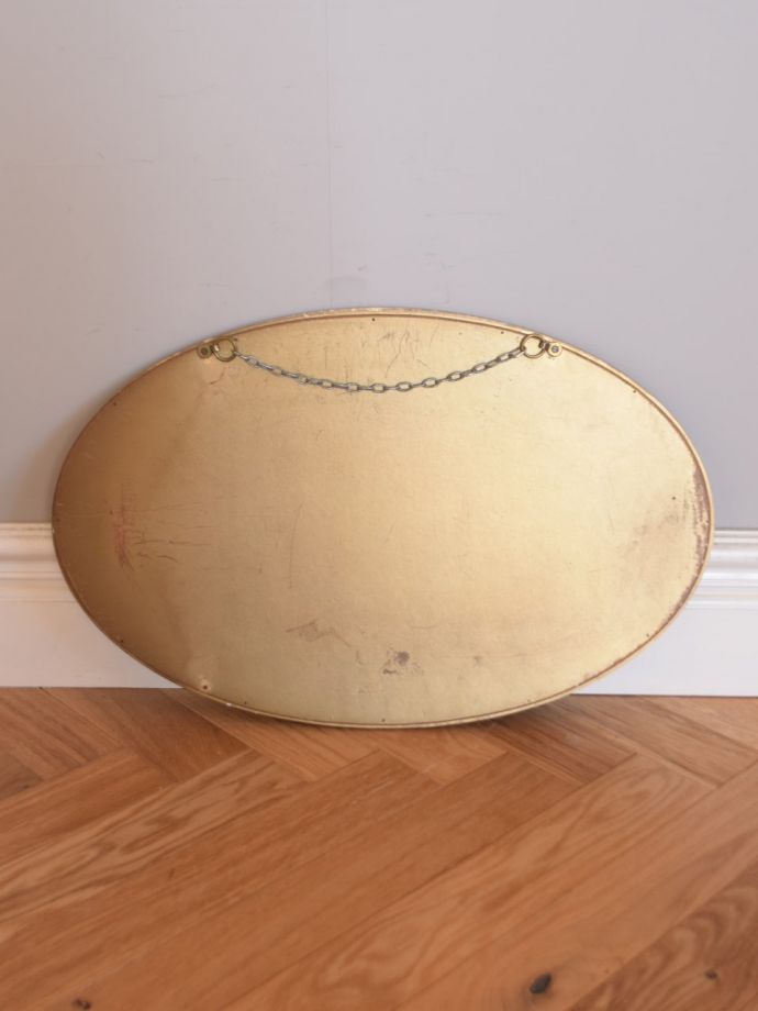 アンティーク ミラー(鏡) アンティーク雑貨 アンティーク ミラー モールディング(基本)。裏側を見てみると…修復の際、金具をしっかり取り付けたので安心してお使い下さい。(htz-06-10)