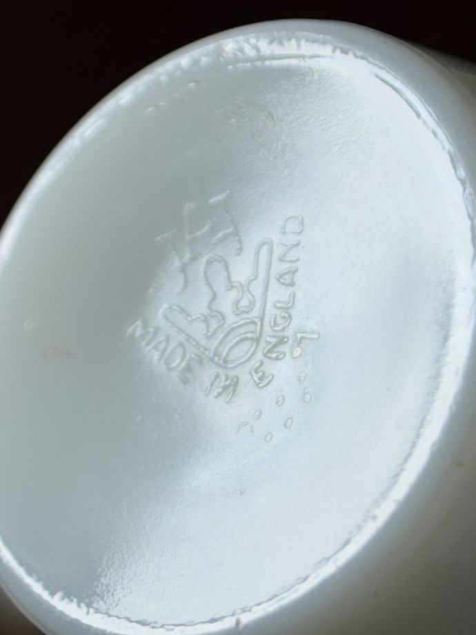 パイレックスのバックスタンプ