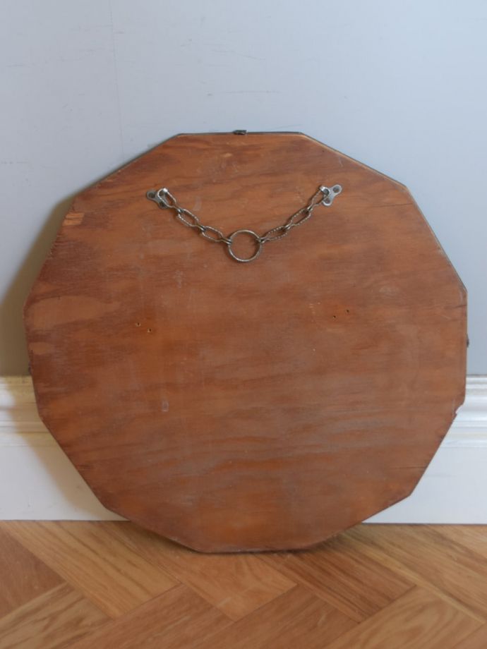 アンティークの鏡の裏