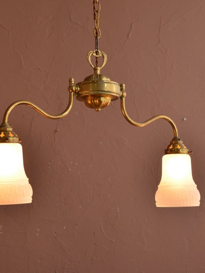 アンティークのシャンデリア