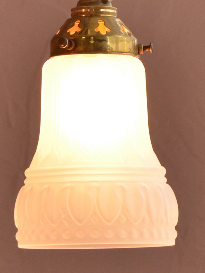 シャンデリアのガラスシェード