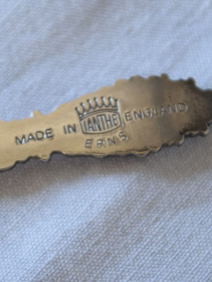 アンティークのシルバープレート