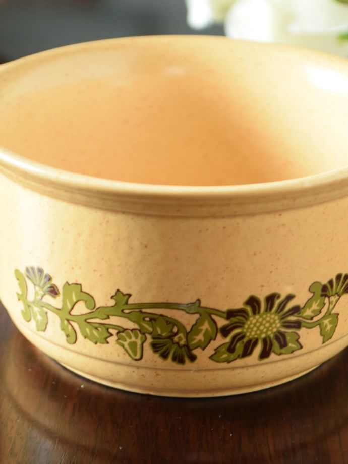 キルンクラフトの持ち手付きボウル