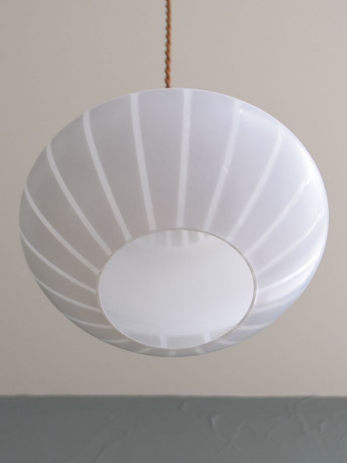 イギリスのビンテージ照明、おしゃれなガラスのペンダントライト