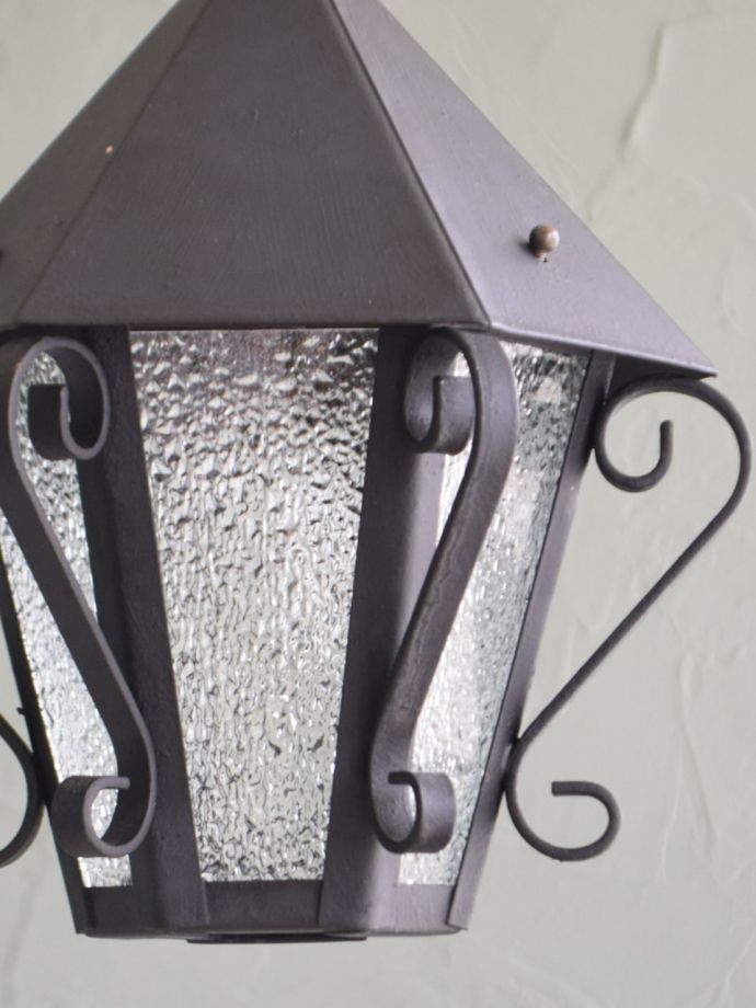 アンティークのシャンデリア