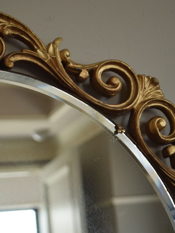 アンティークのおしゃれなミラー