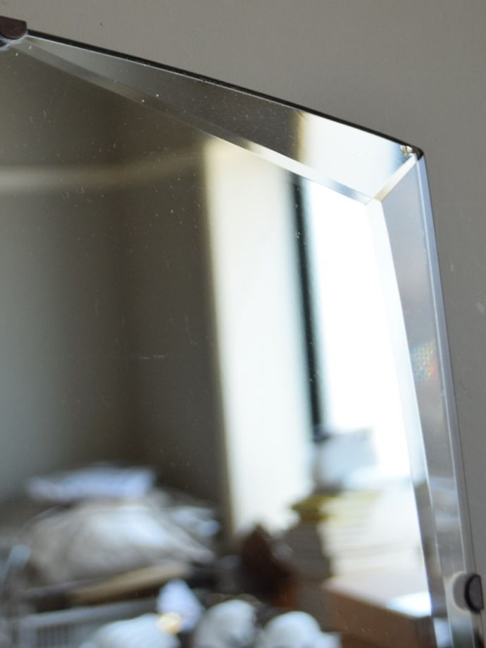 英国アンティークの美しい鏡