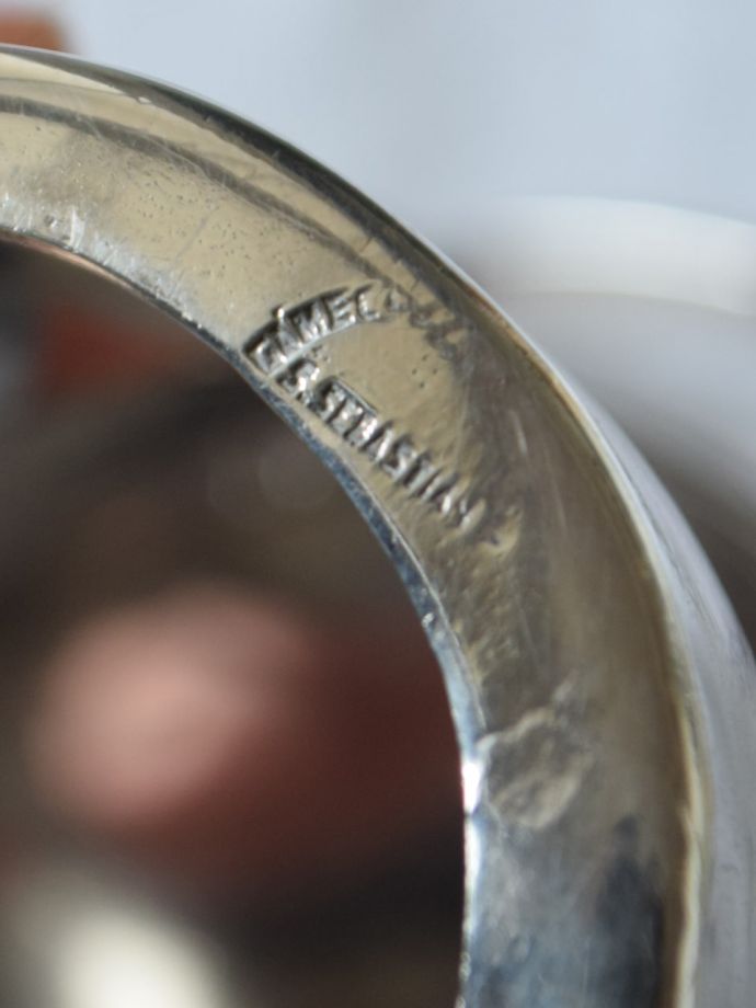 アンティークのシルバープレート